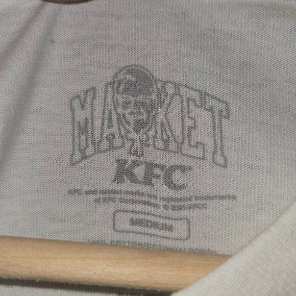KFC & Market Studios Have A Nice Day T-Shirt Size medium - Picture 4 of 4